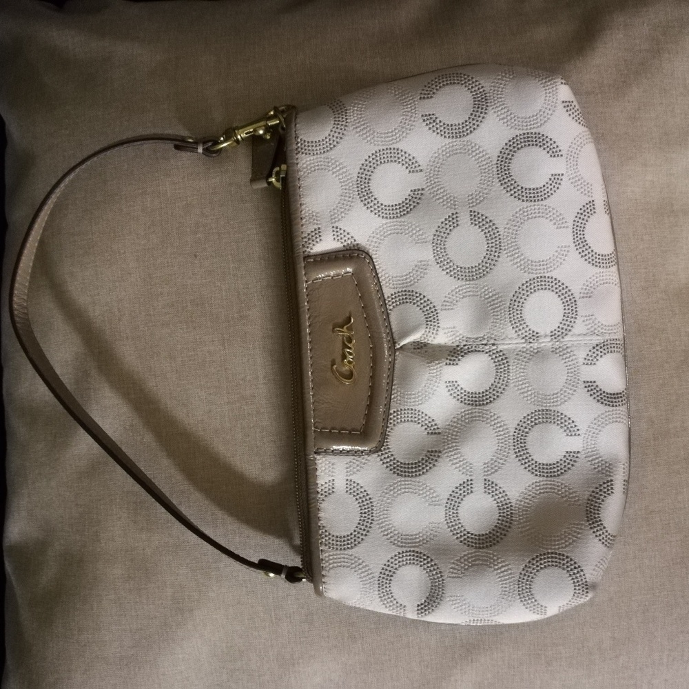 Coach White and Tan Signature Wristlet